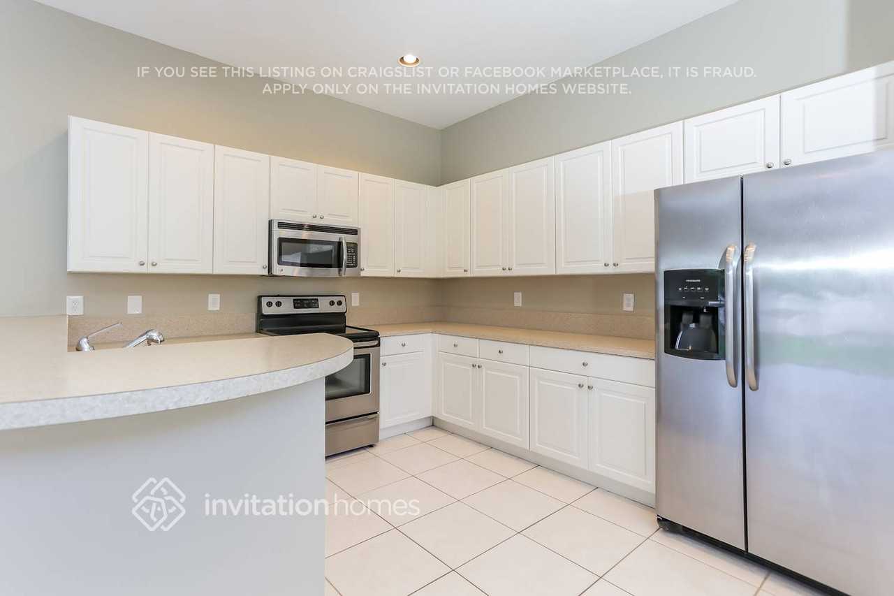 15220 Sw 10th St - Photo 5 of 20