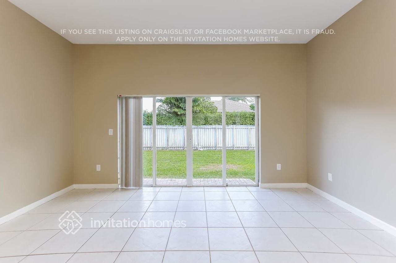15220 Sw 10th St - Photo 7 of 20