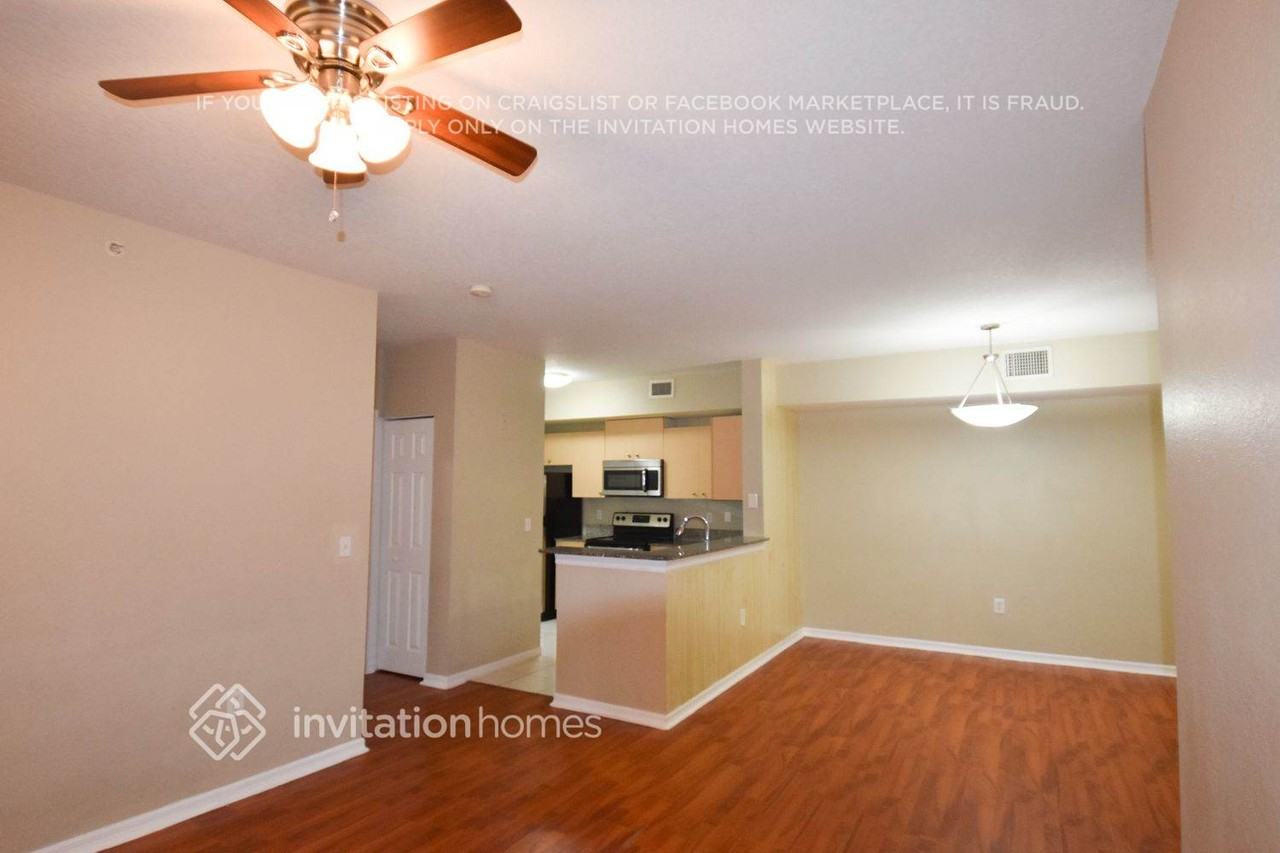 2548 Centergate Dr #101 - Photo 3 of 10