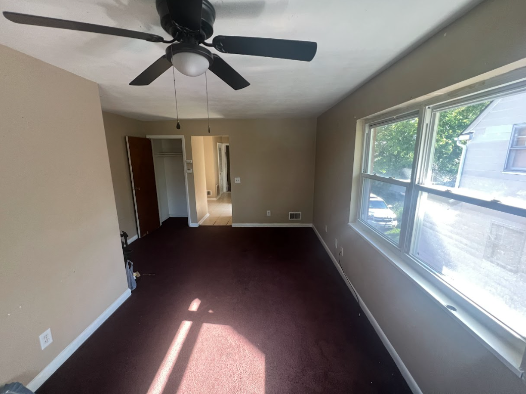 57 Pointview Ave #D - Photo 2 of 5
