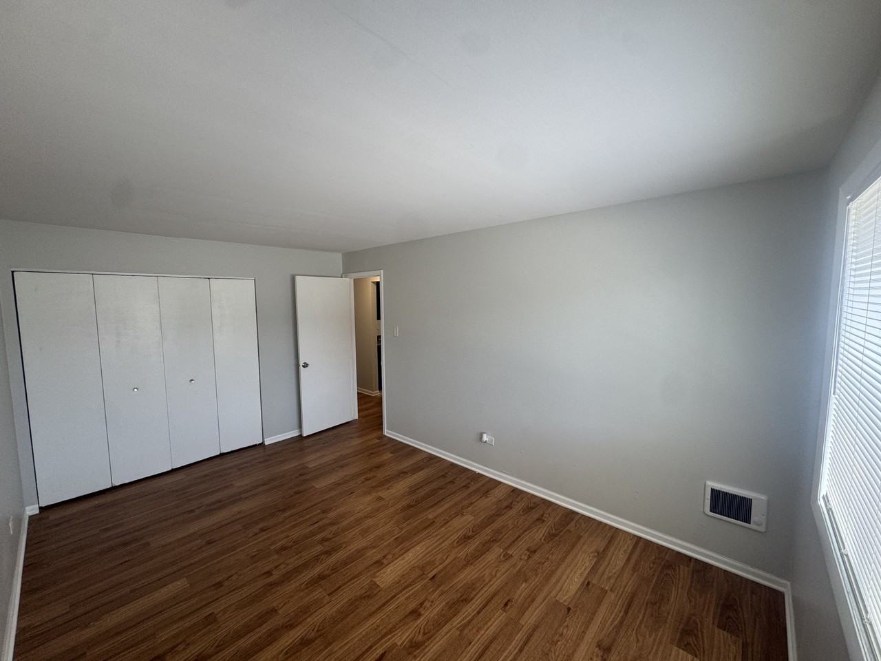 519 Madison Ave Apt 1a #519-1A - Photo 5 of 9
