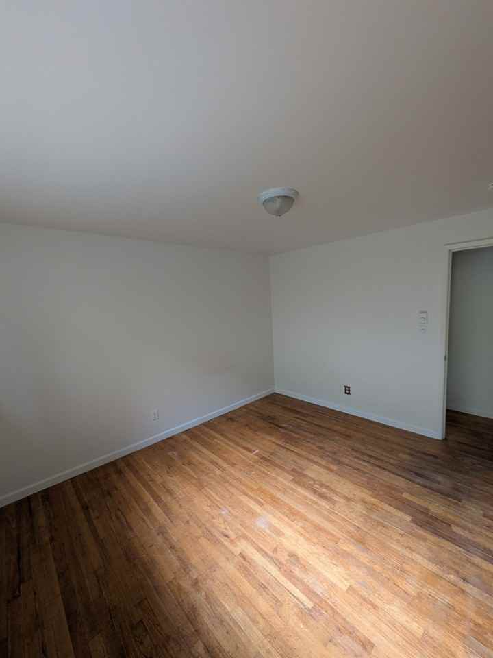 1495 S Columbian Way #3 - Photo 3 of 13