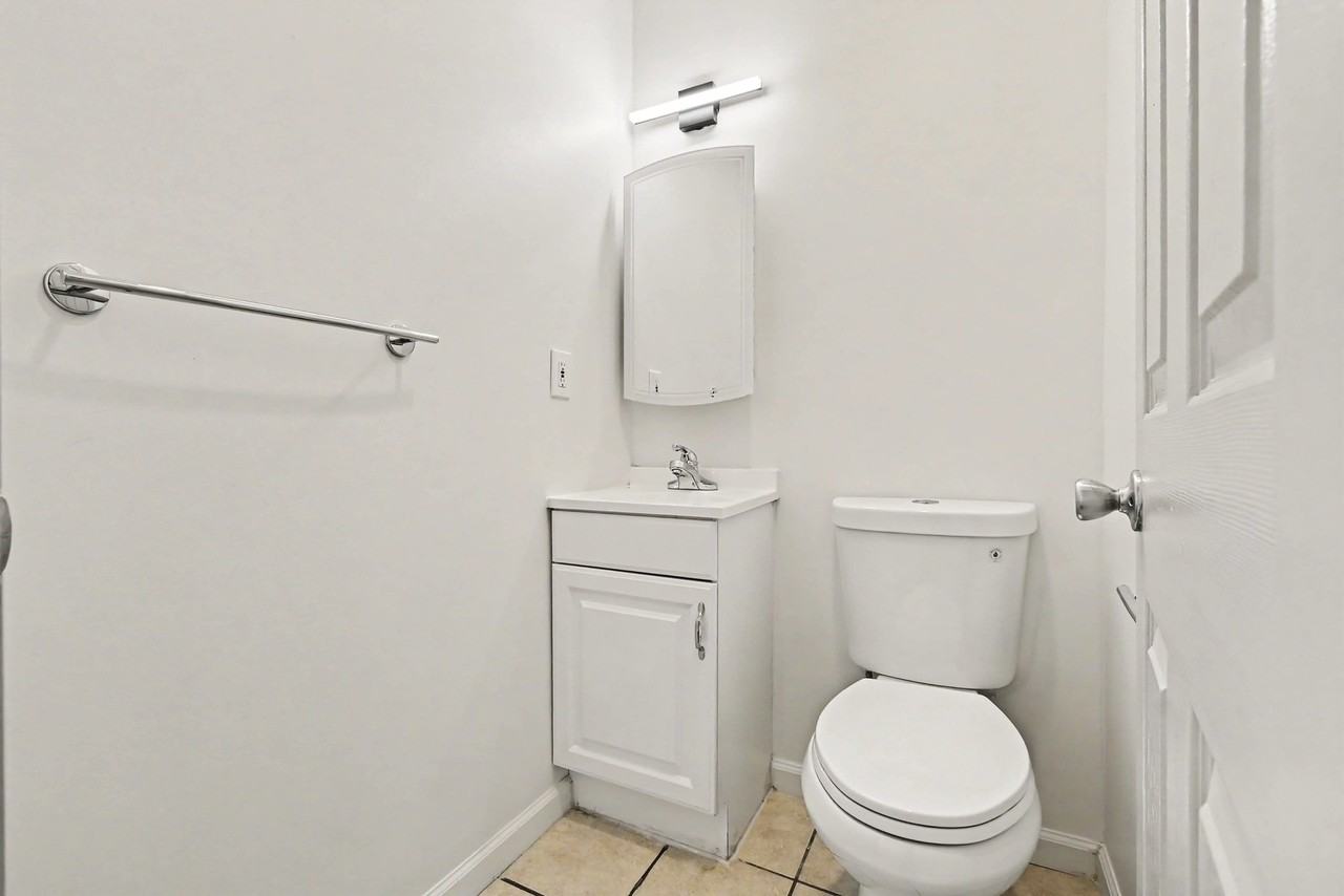 2629 Brannon Ave - Photo 2 of 15