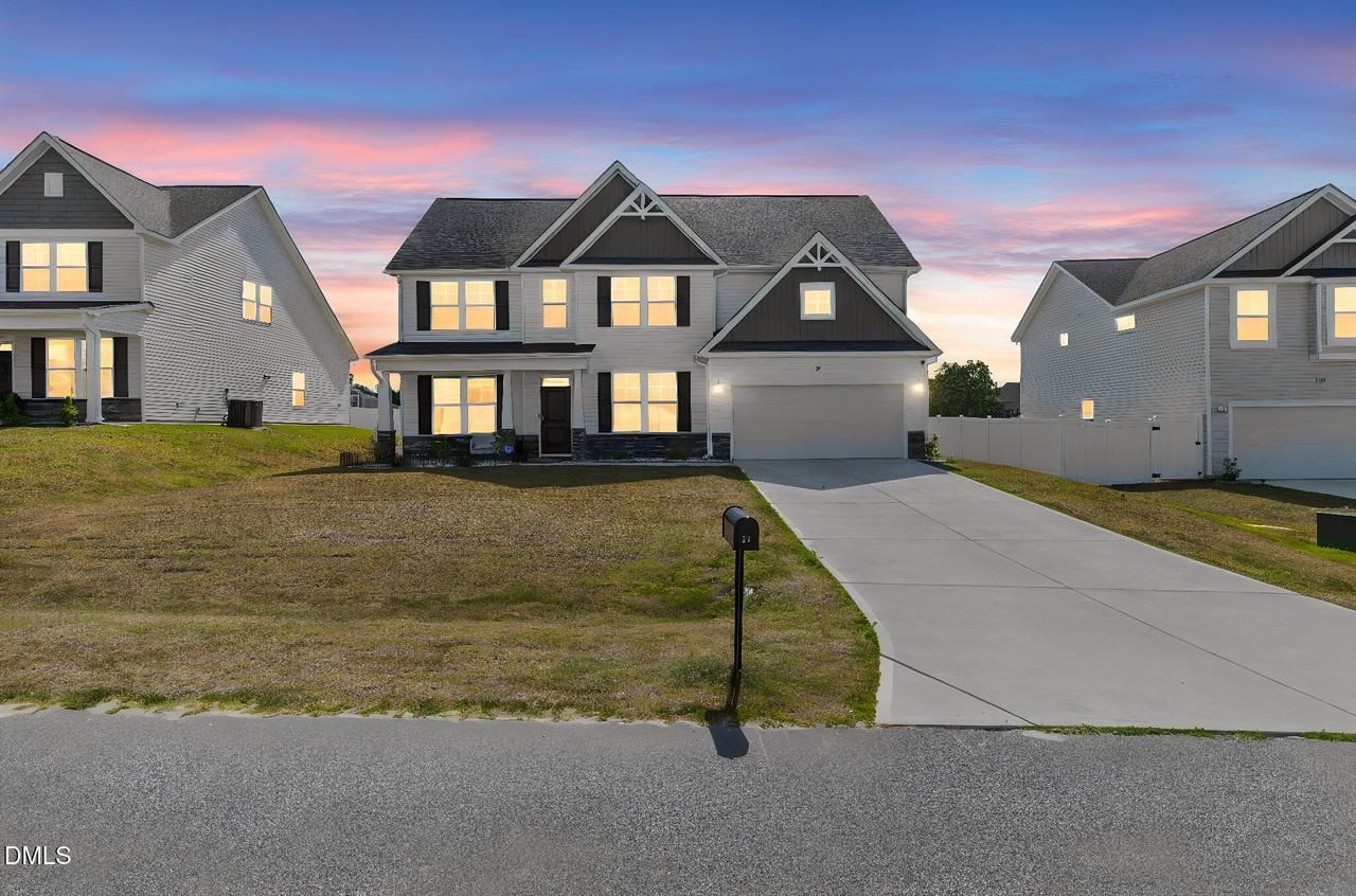 27 Steeple Ridge Dr - Photo 2 of 8