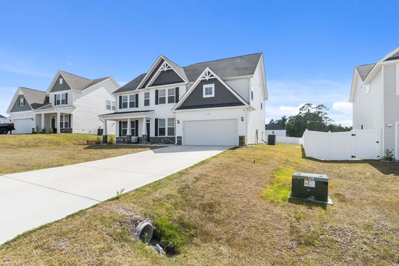 27 Steeple Ridge Dr - Photo 4 of 8