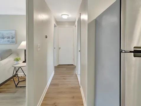 24 River St #B - Photo 6 of 17