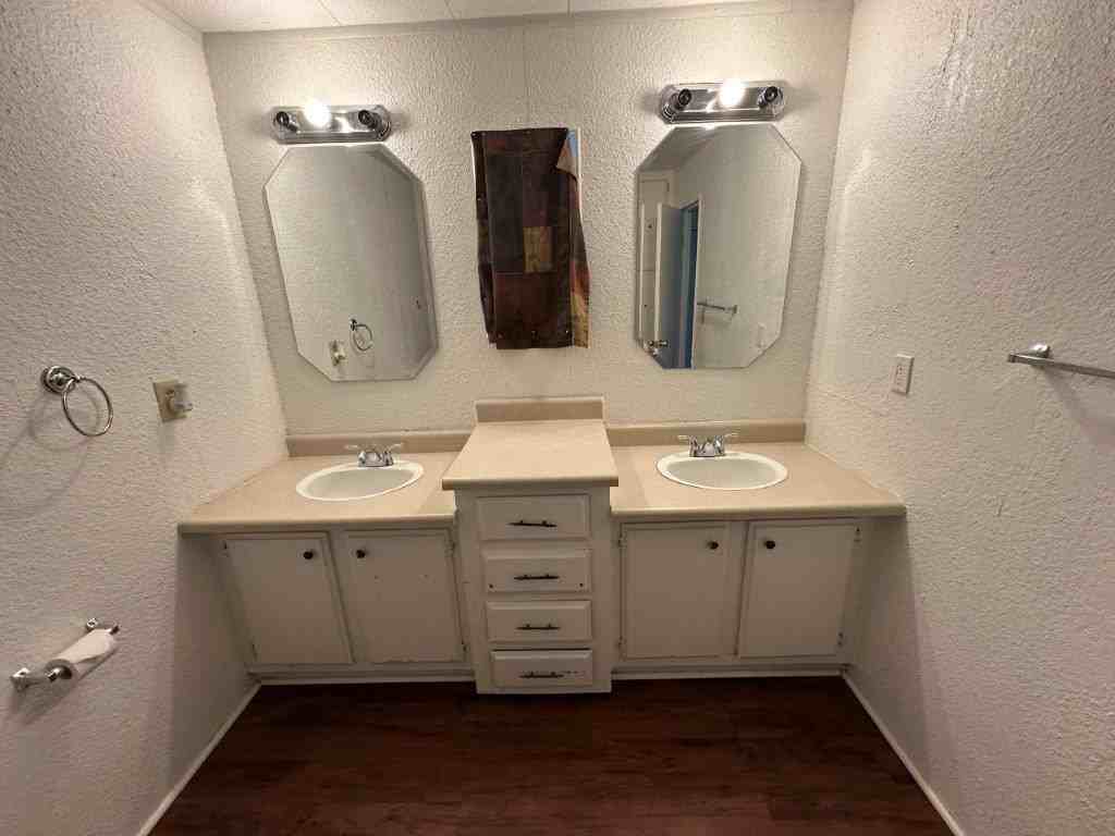 1313 Sigma Dr - Photo 4 of 27