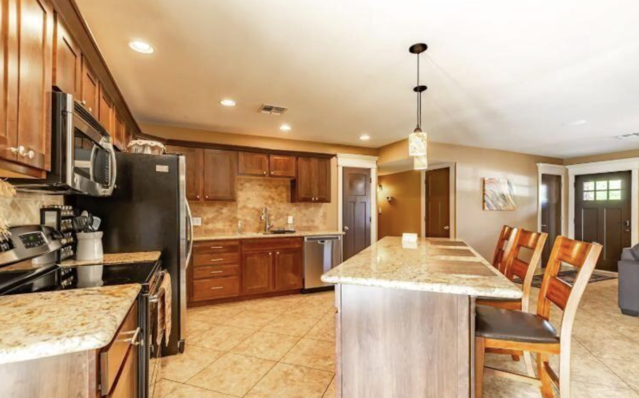 1321 E La Jolla Dr - Photo 4 of 23