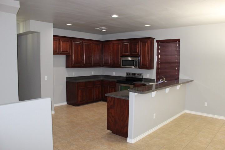 505 Southwest 121st Place - Photo 4 of 19