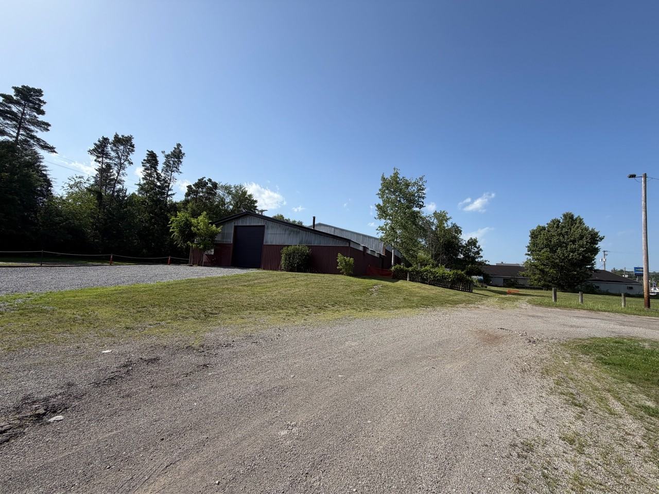 50 Drummond Ave #1 - Photo 4 of 17