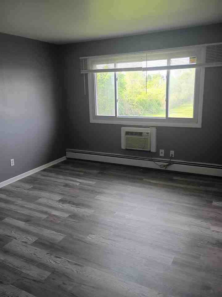 5110 60th St - Photo 6 of 8
