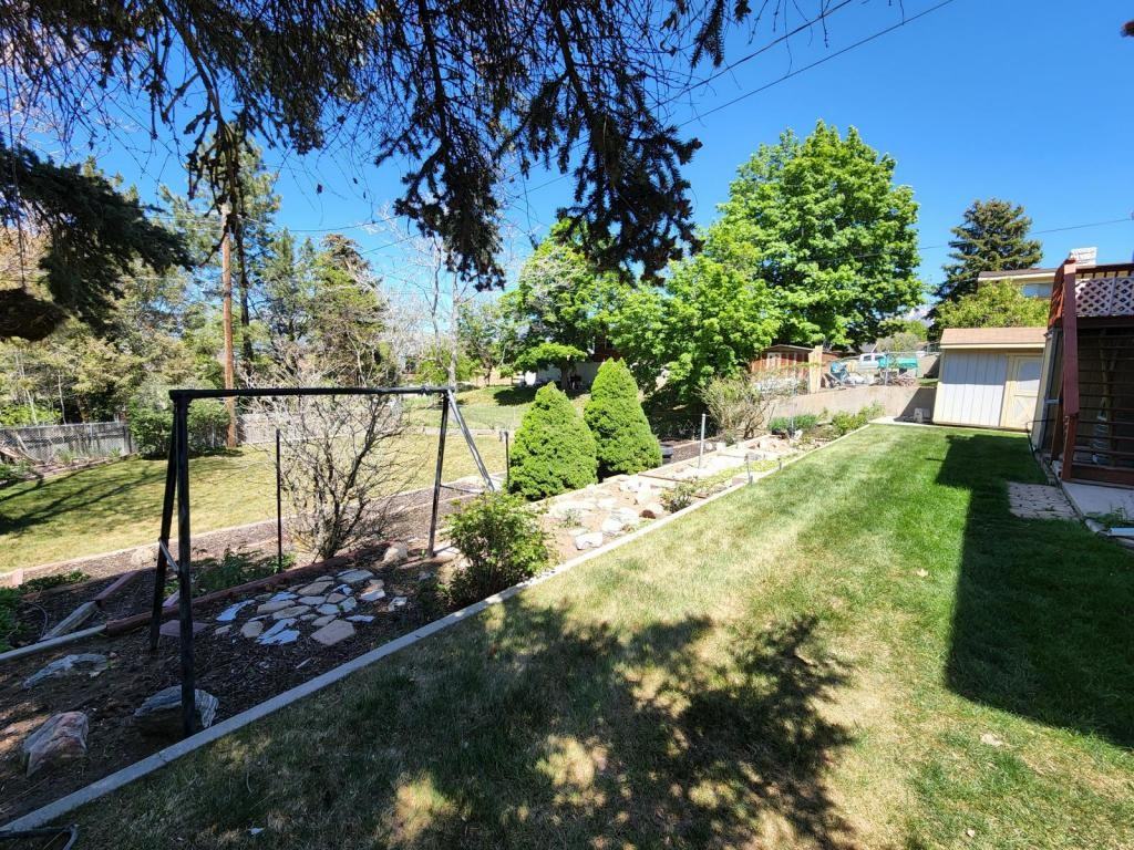 2038 W 3775 S - Photo 2 of 16