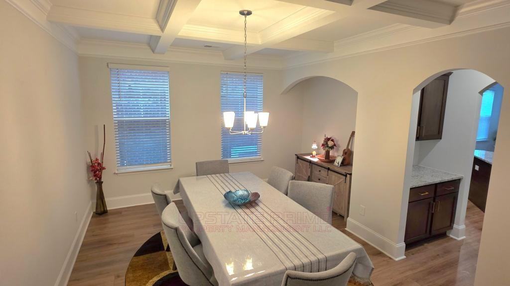 121 Horace Ct - Photo 4 of 22