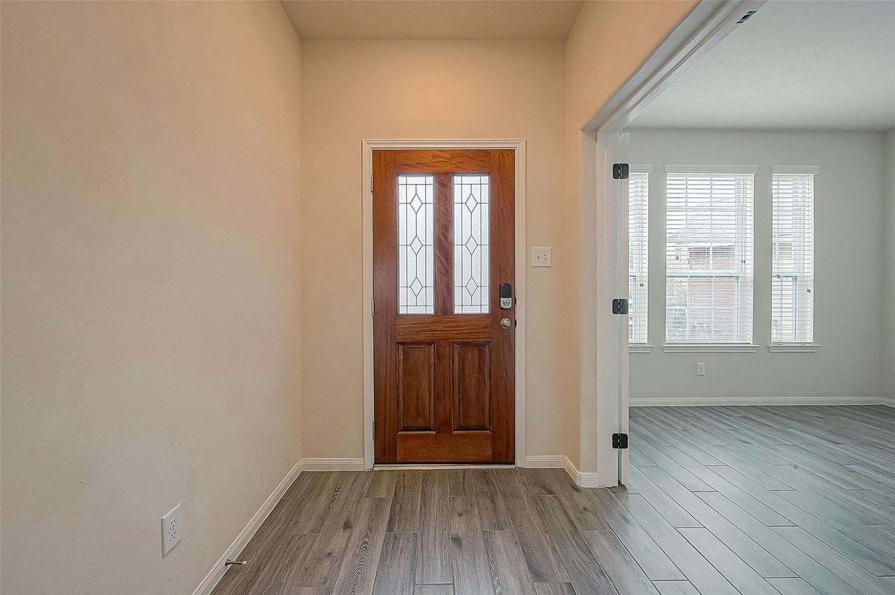 3403 Lilac Ranch Dr #1 - Photo 4 of 21