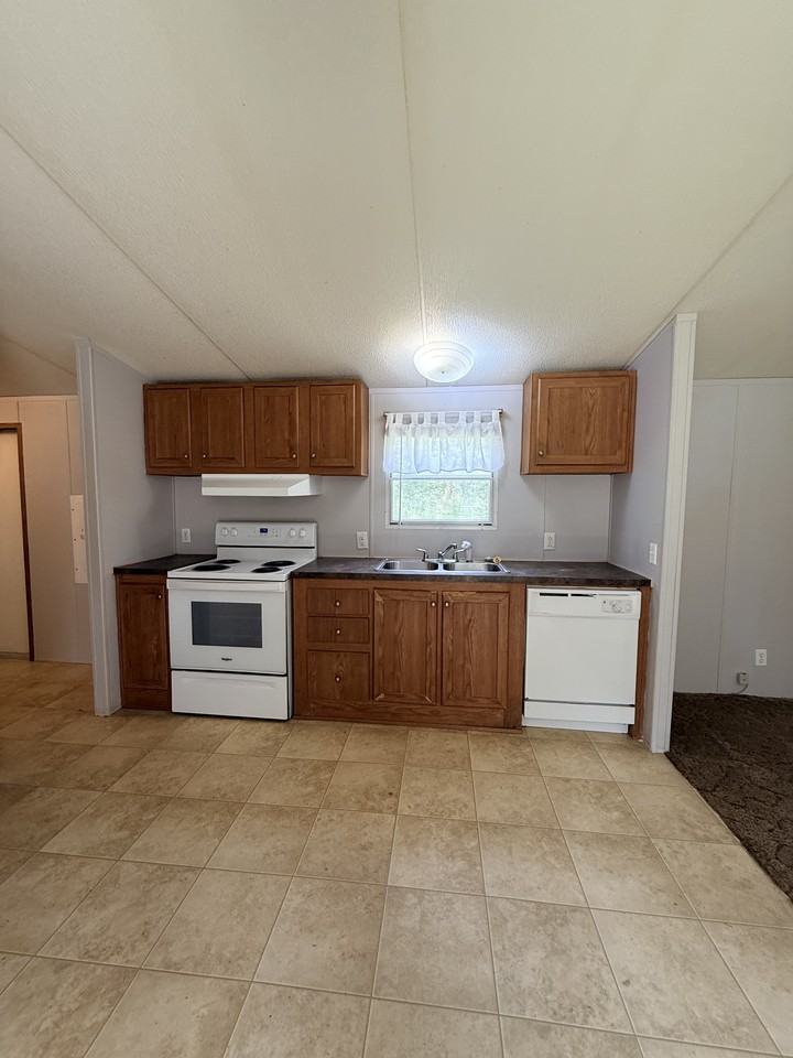 191 Walking Horse Ln #1 - Photo 5 of 15
