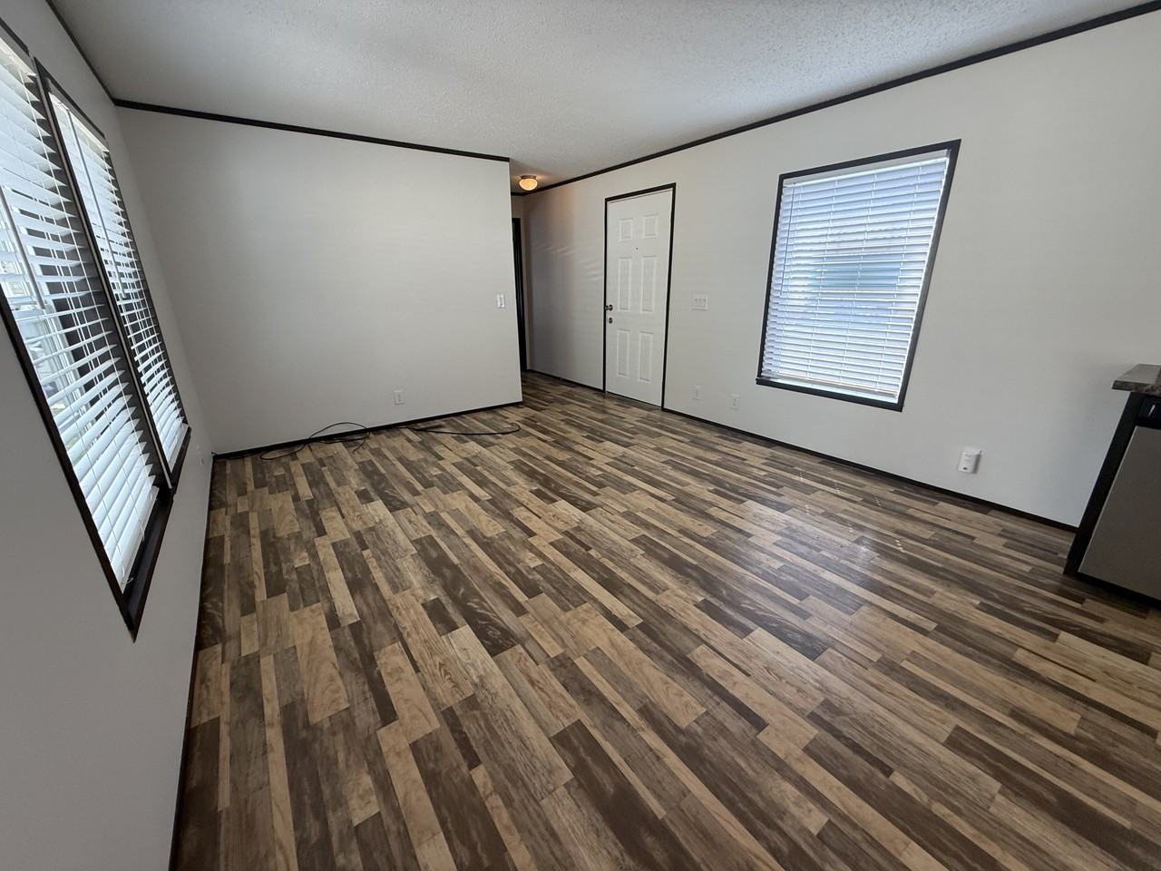 181 Terri Dr #181 - Photo 3 of 25