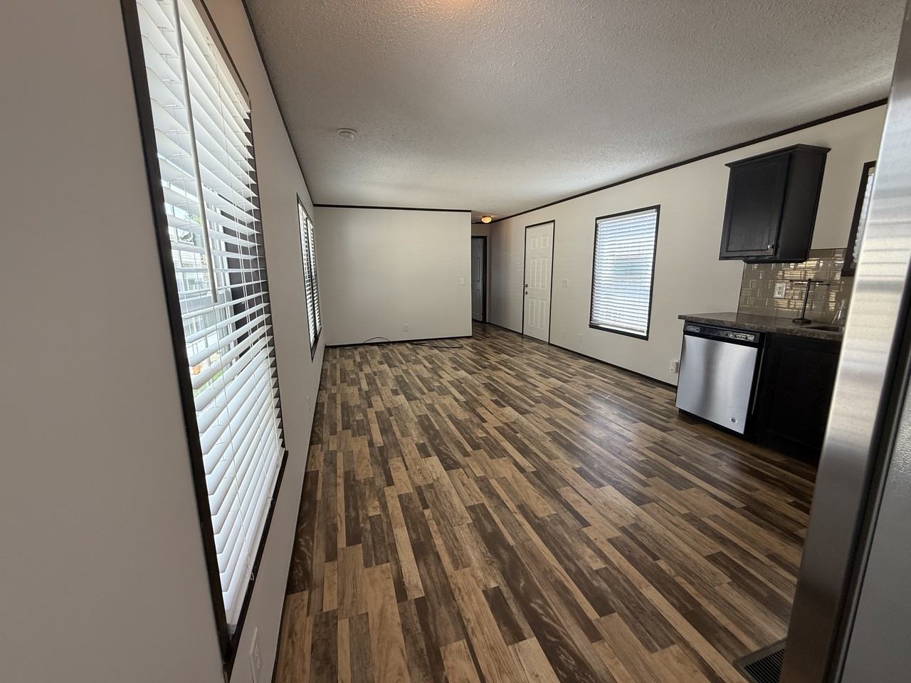 181 Terri Dr #181 - Photo 5 of 25