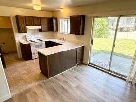1967 E Parkridge Dr - Photo 1 of 1
