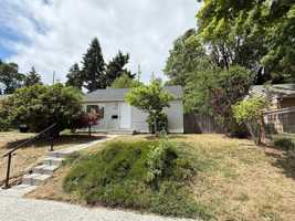 featured image of 9823 31st Ave Sw