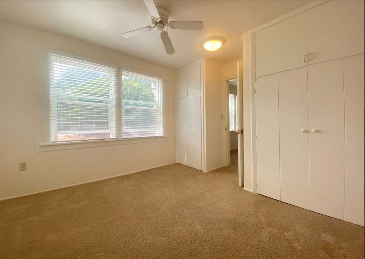 100 Edgecliff Way - Photo 7 of 10