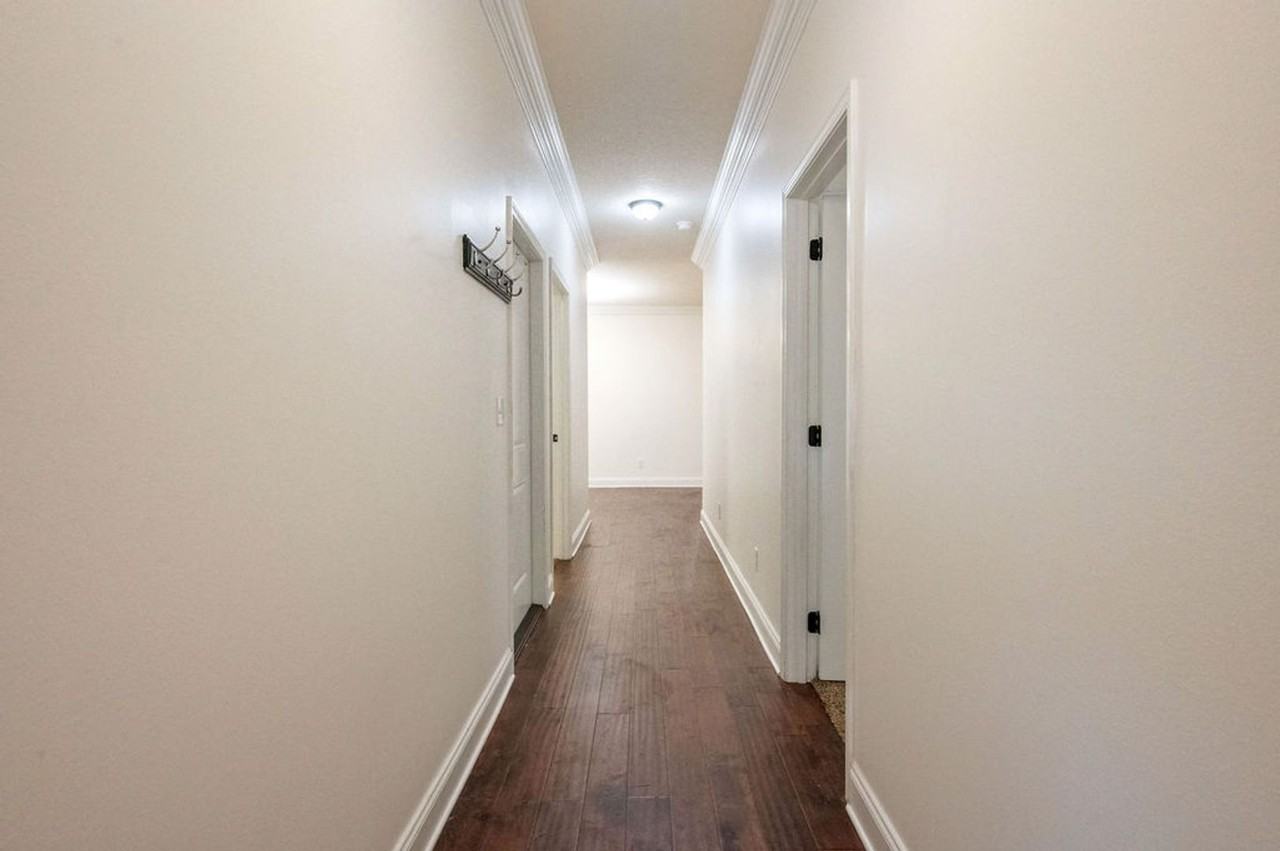 2159 Bayshore Dr - Photo 6 of 41