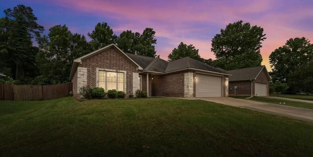 5005 Hidden Acres - Photo 4 of 34