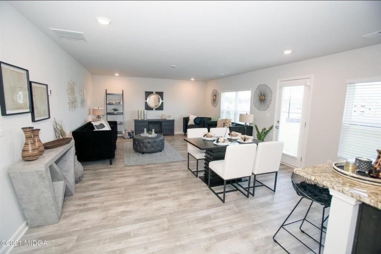 178 Goodall Woods Dr - Photo 6 of 50