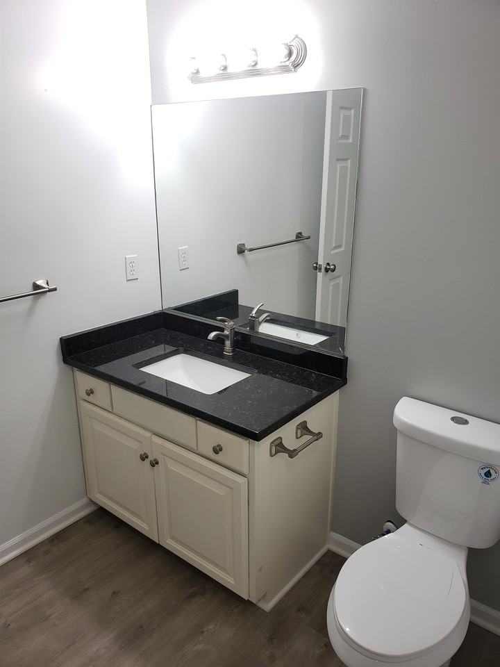 8327 N Nodaway Ave #8327 - Photo 2 of 15