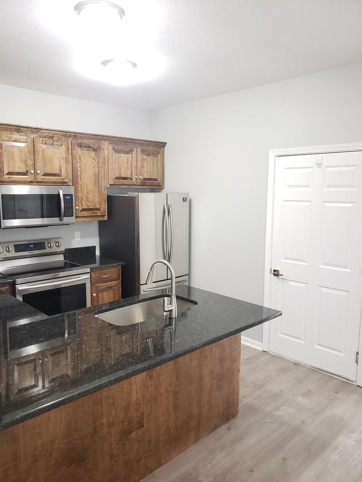 8327 N Nodaway Ave #8327 - Photo 4 of 15