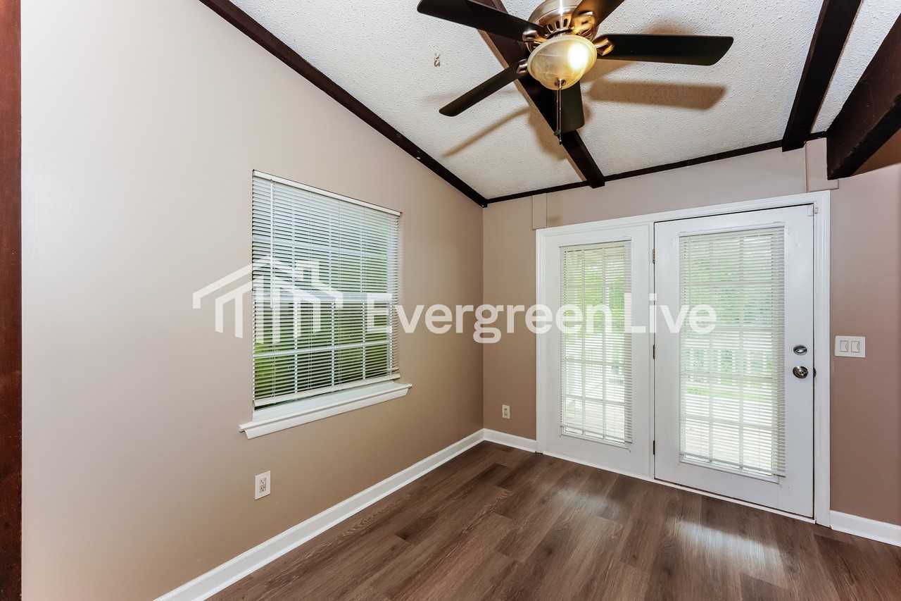 3316 Cherrybrook Dr - Photo 5 of 14