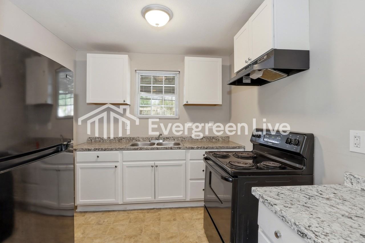 2813 Ptarmigan Rd - Photo 6 of 15