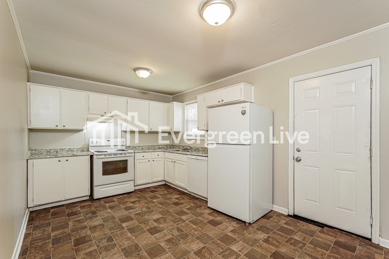 3406 3406 Chadborne St - Photo 4 of 14