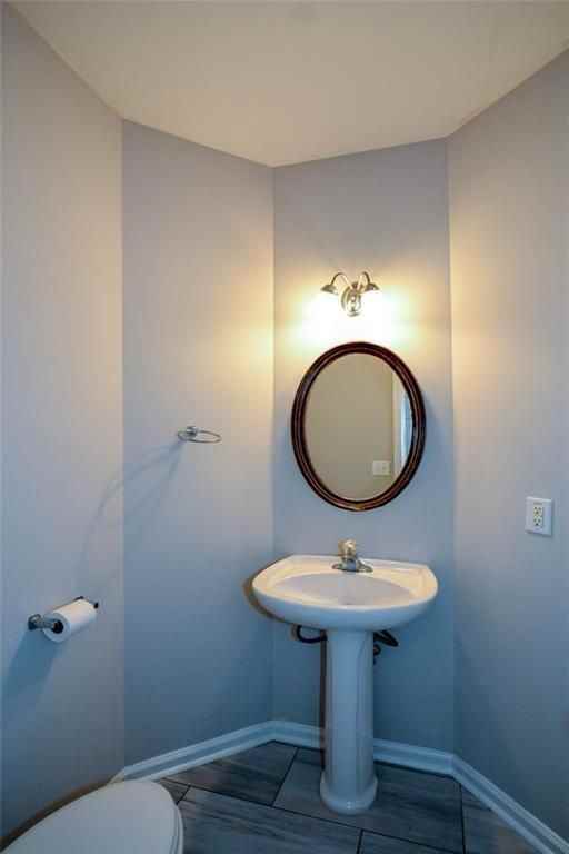 3063 Grace Ct - Photo 5 of 39