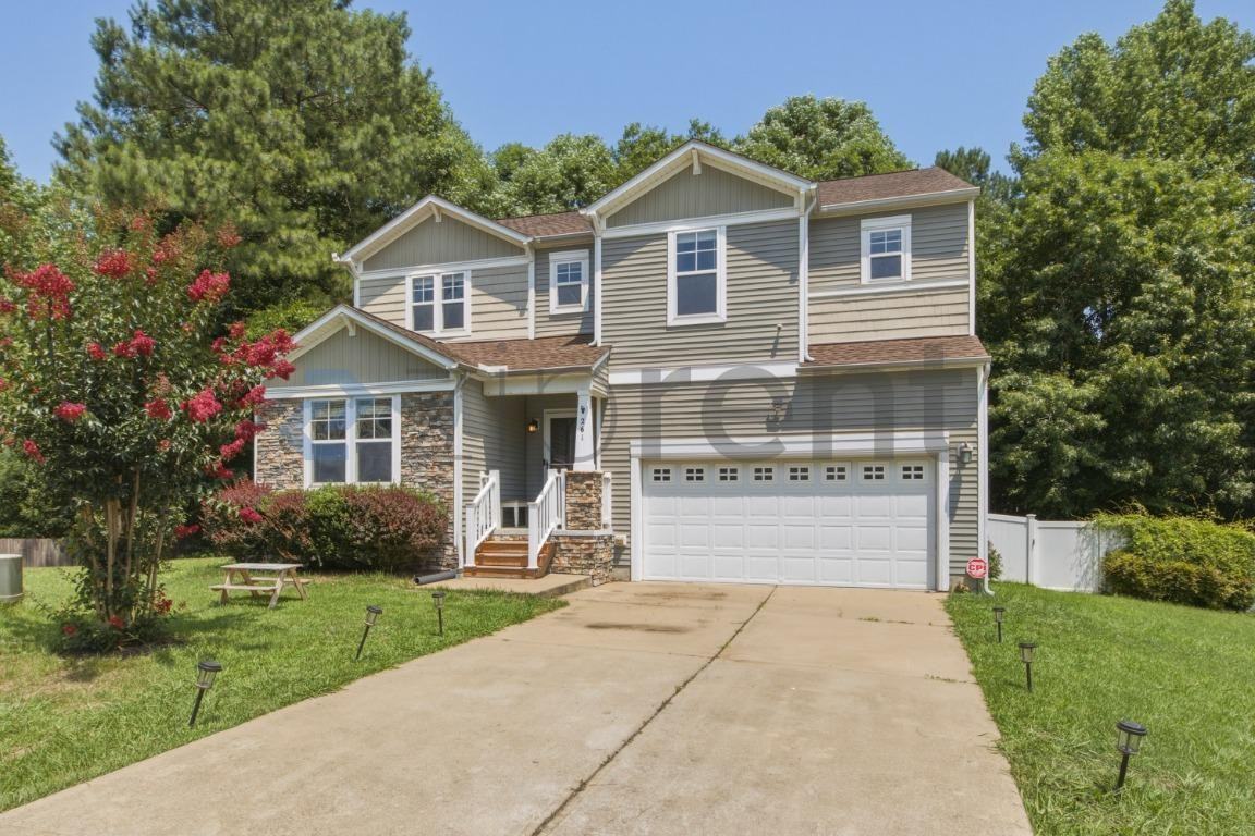 261 Chadford Pl - Photo 4 of 46