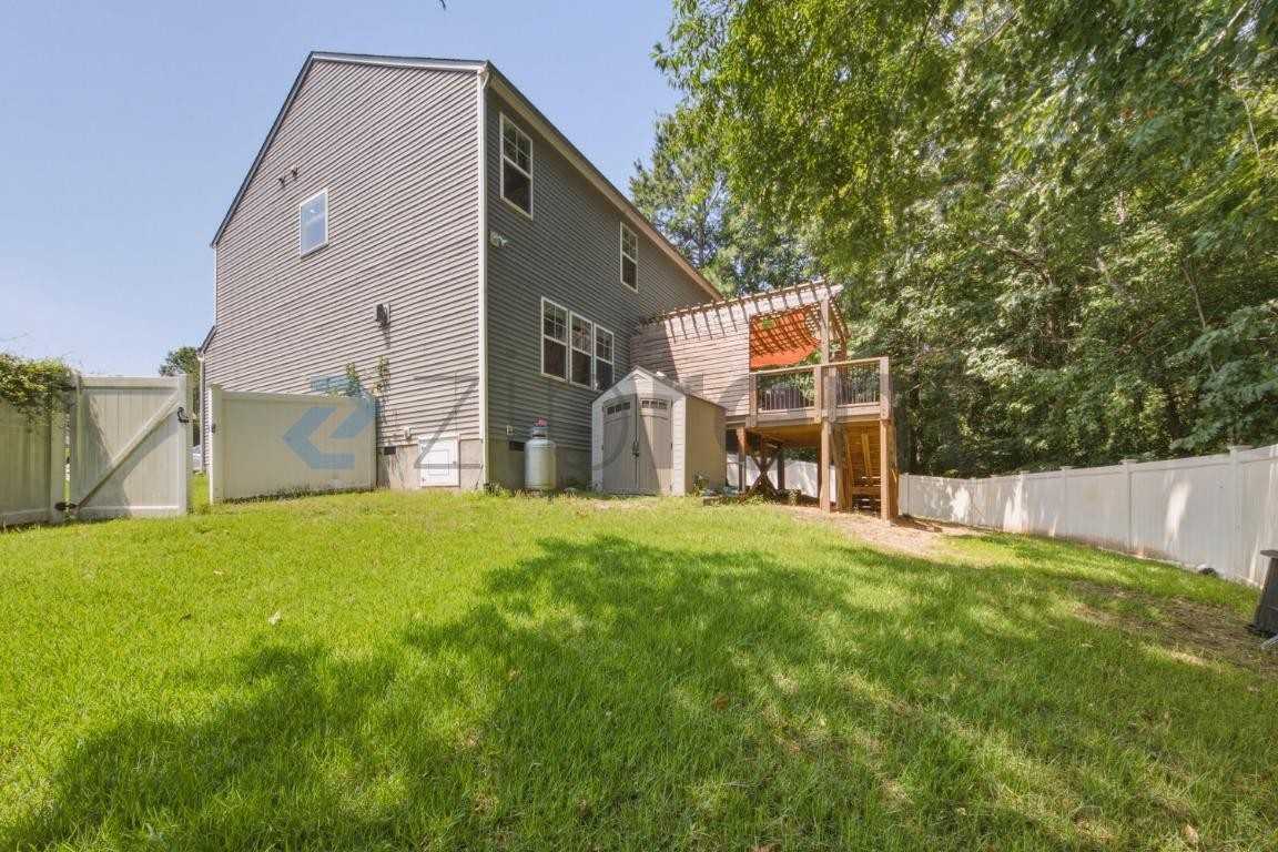 261 Chadford Pl - Photo 5 of 46