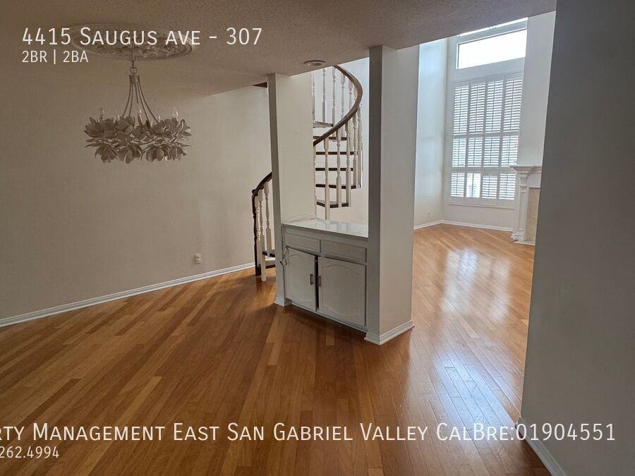 4415 Saugus Ave #307 - Photo 3 of 19