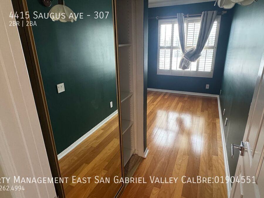 4415 Saugus Ave #307 - Photo 4 of 19