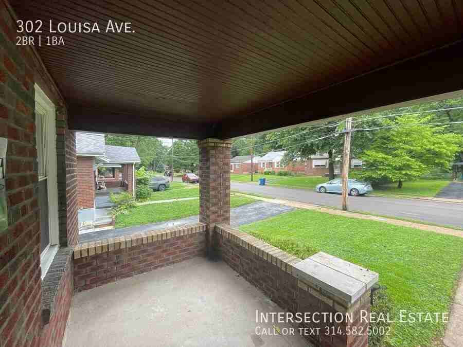 302 Louisa Ave - Photo 4 of 19