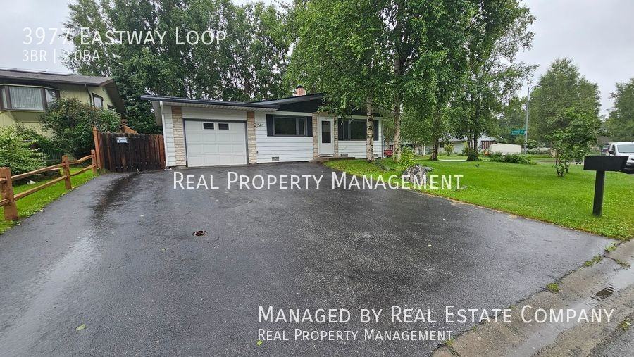3977 Eastway Loop - Photo 2 of 28