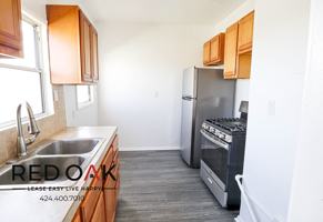 featured image of 527 W 15th St #23