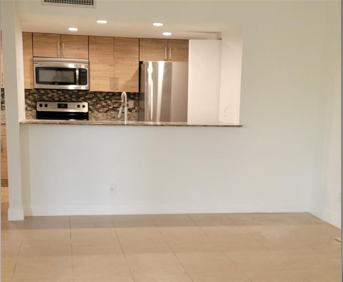 971 Northwest 122nd Terrace - Photo 6 of 10