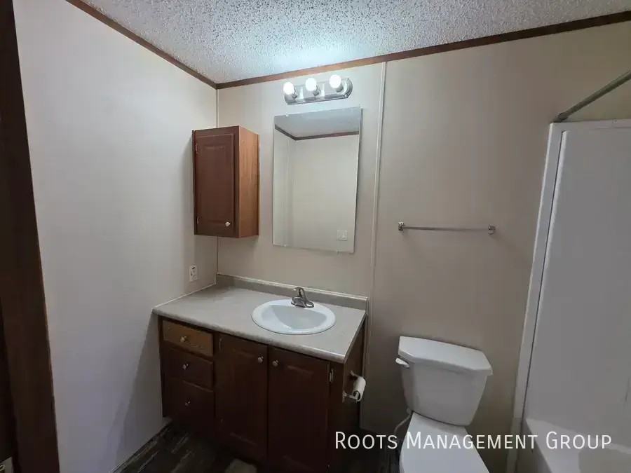 108 Ashford Dr #108 - Photo 5 of 19