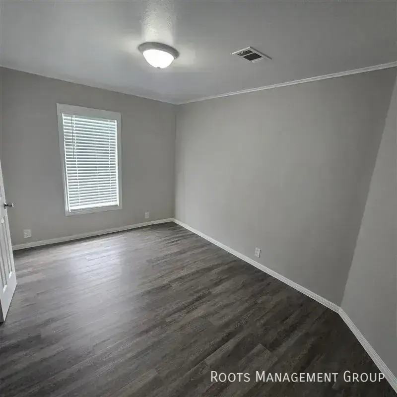 16019 Clarke Springs Dr #16019C - Photo 6 of 22