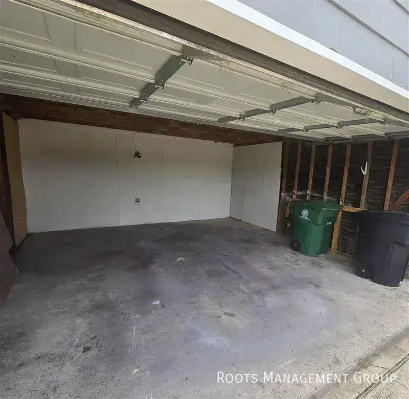 15802 Reddy Ln #15802R - Photo 2 of 20