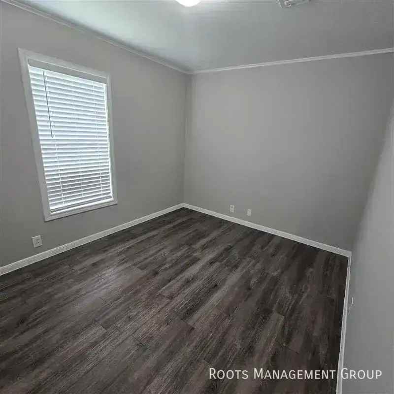 15802 Reddy Ln #15802R - Photo 7 of 20