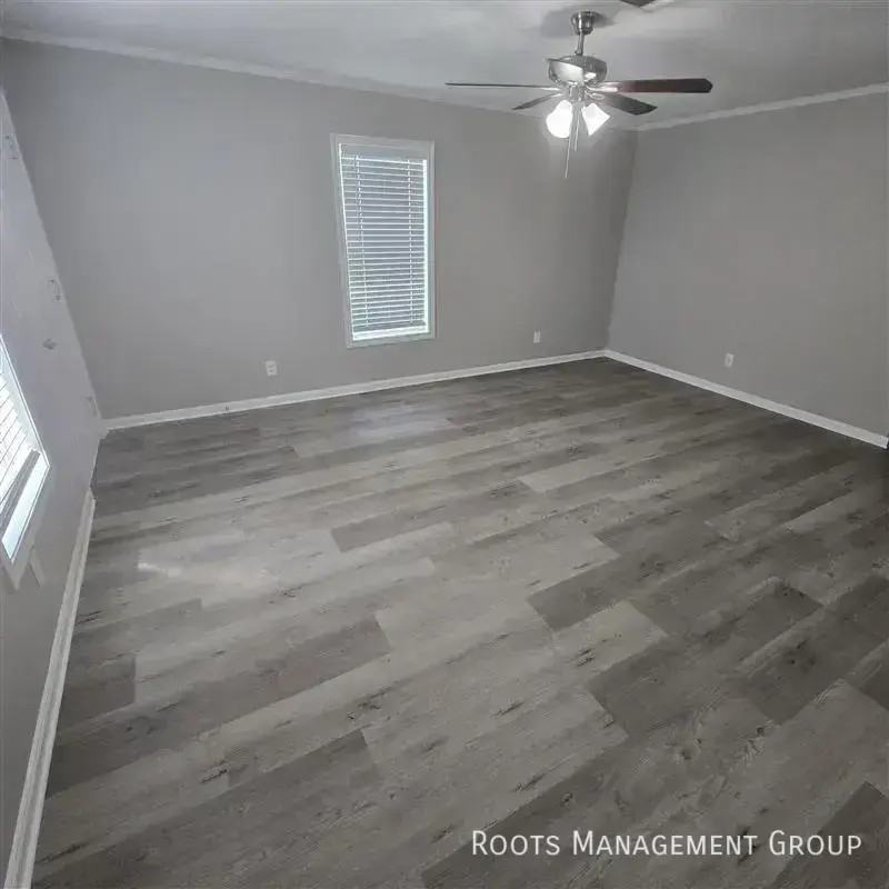 16043 Clarke Springs Dr #16043C - Photo 3 of 18