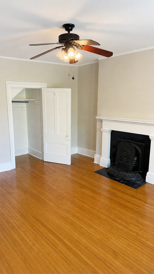 167 King Street East - Photo 4 of 6