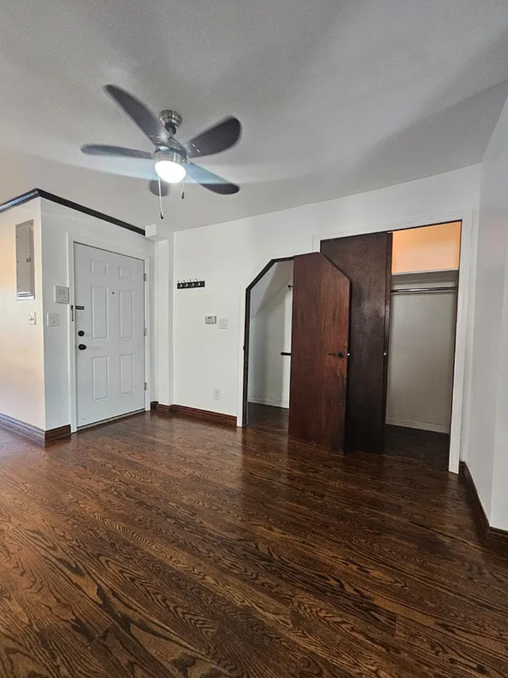 31-56 44th Street #1 - Photo 5 of 17