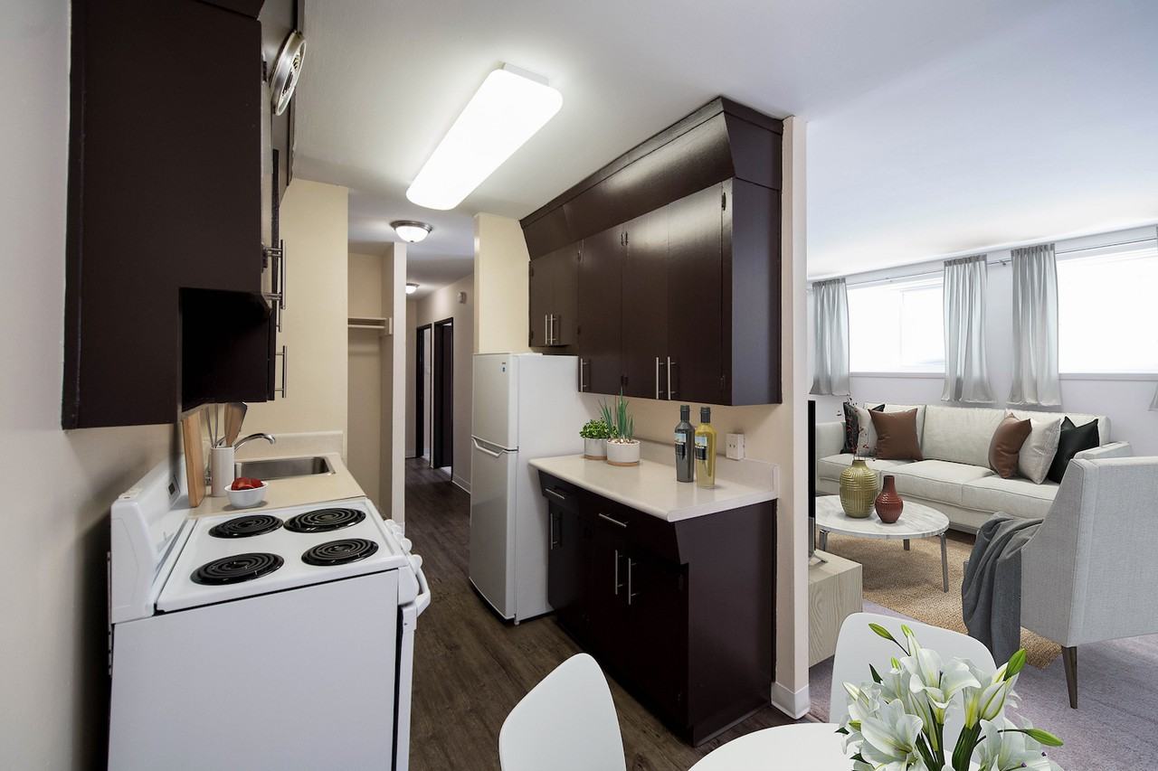 Edison Court - Photo 4 of 5