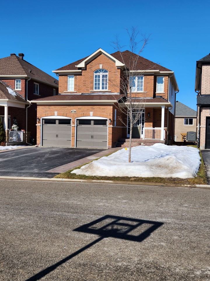 103 Sun King Crescent, Barrie, Ontario, Canada, L4M 0E6 - Photo 7 of 8